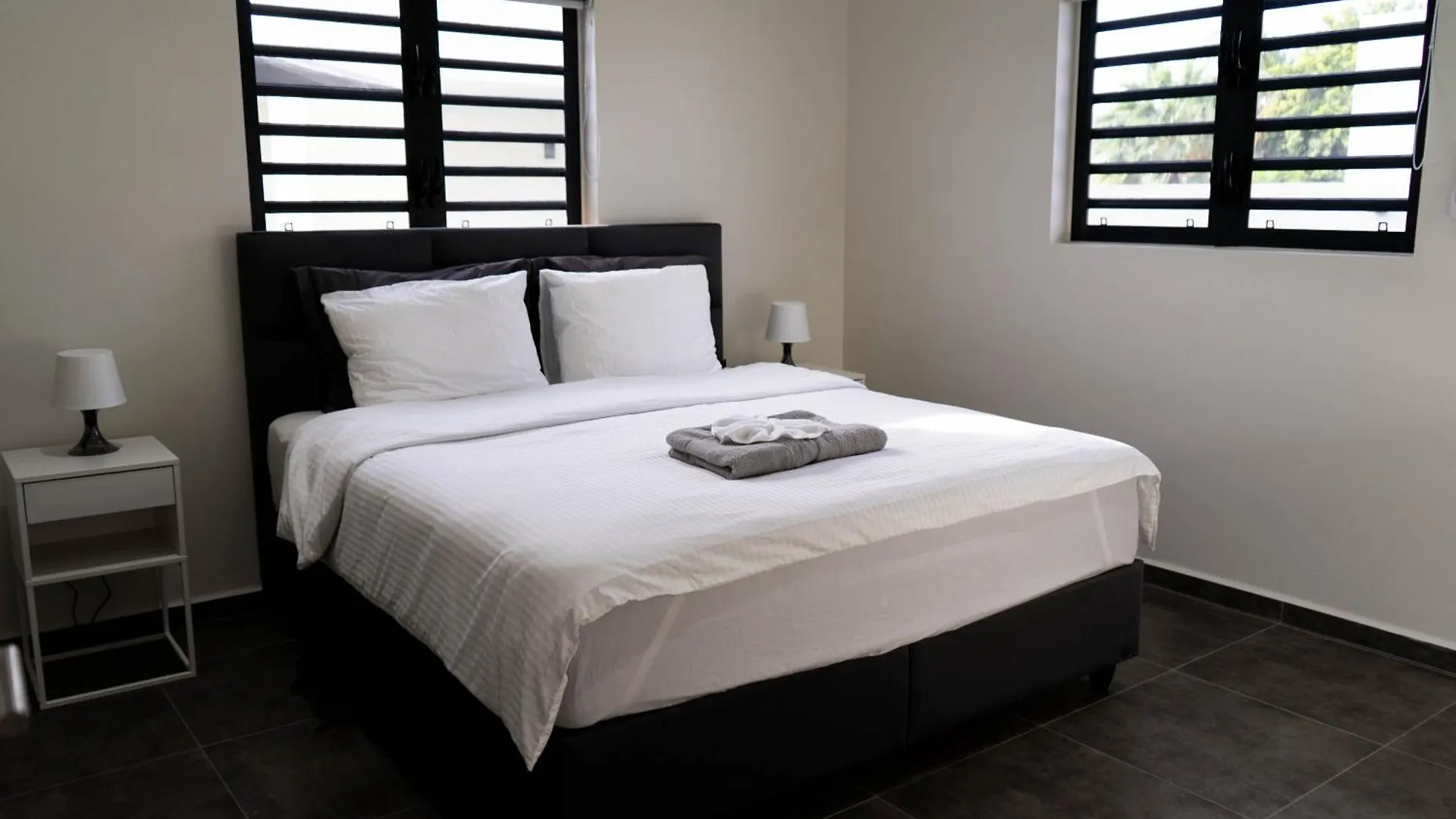 Elisabeth Residence Mambo Beach Dominguito 0*,
