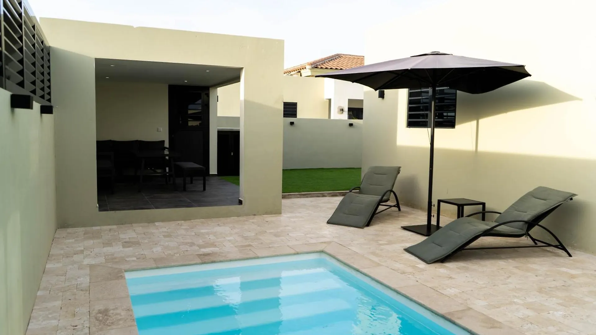 Elisabeth Residence Mambo Beach Dominguito Curacao